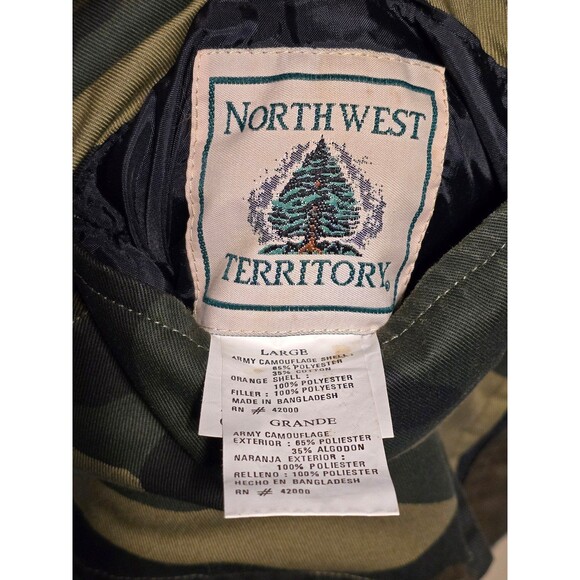 Northwest Territory Men's Reversible Insulated Camo/Orange Hunting Vest - Picture 5 of 5